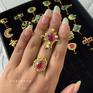 Red Teardrop Lace Ring