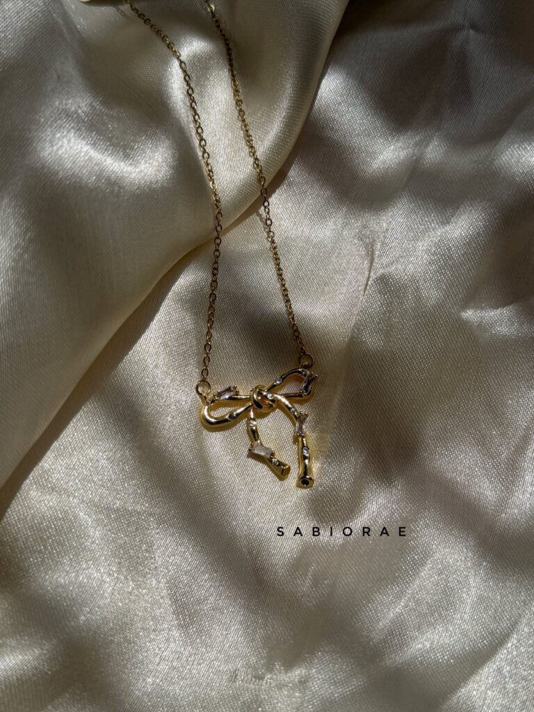 Graceful Bow Necklace