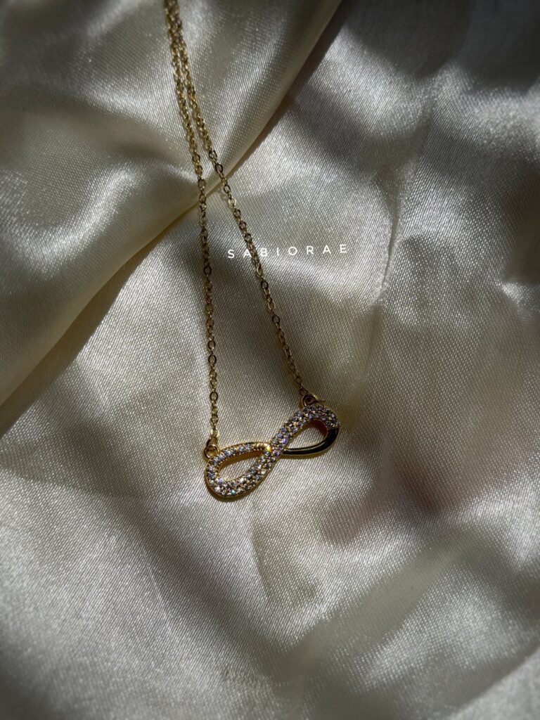 Infinity Glow Necklace