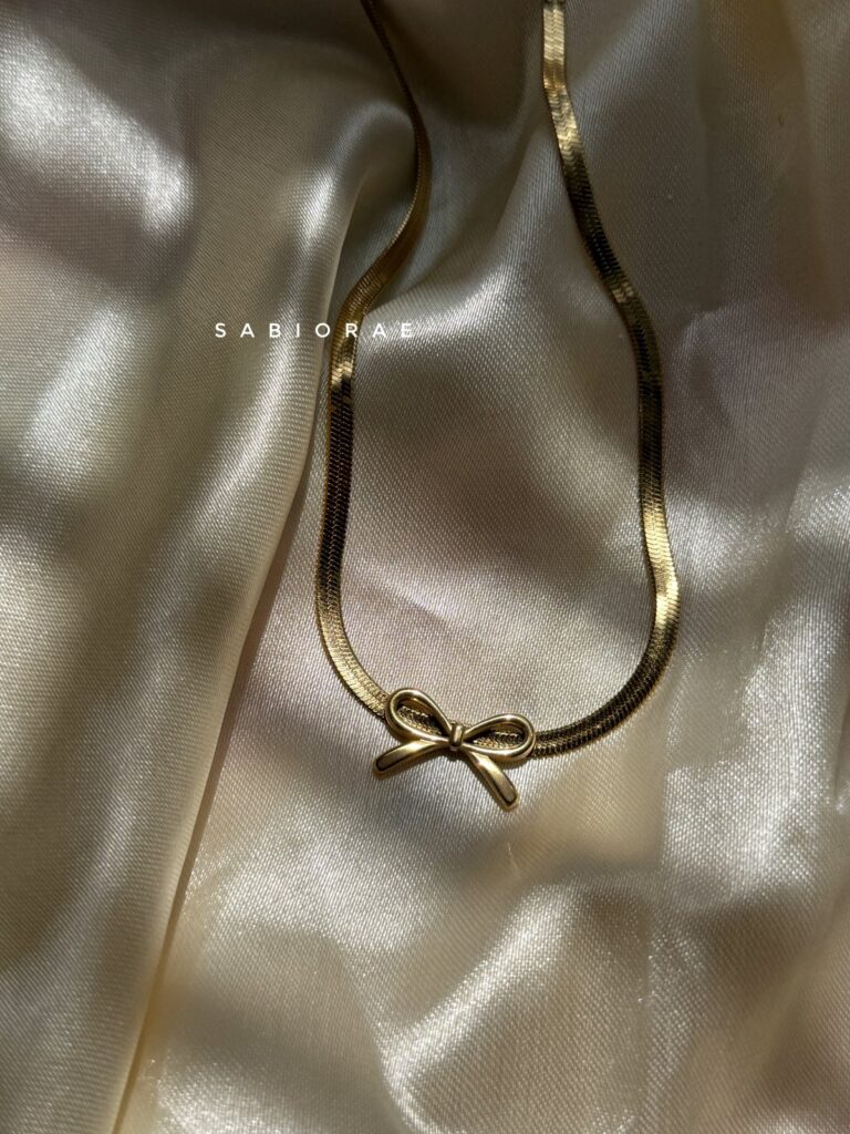 Mini Bow Necklace