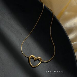 Minimal Heartline Necklace