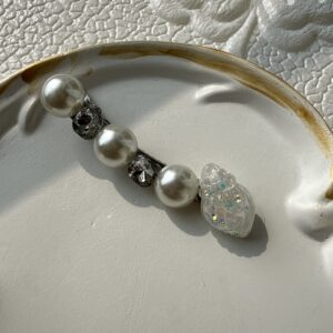 Crystal Shell Pearl Clip
