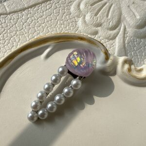Shell Pearl Clip — Lilac