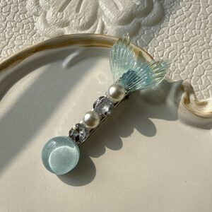 Mermaid Tail Clip — Frosted Blue